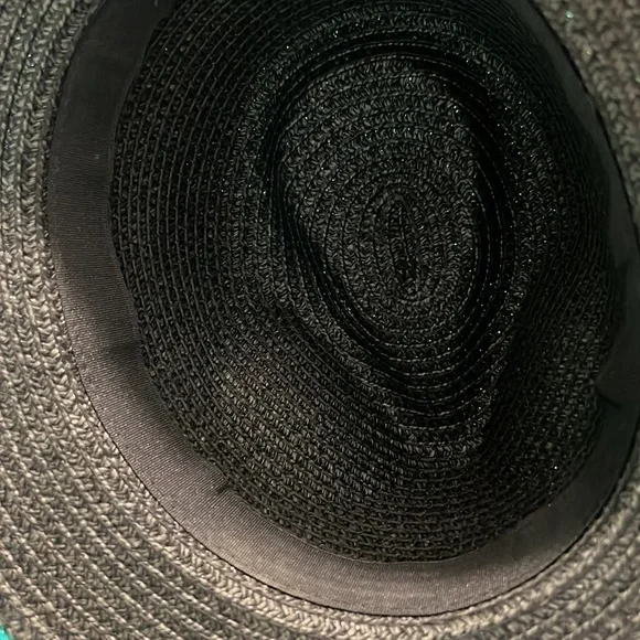 Ladies Hat - Picture 8 of 9